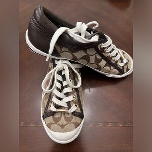 Coach Sneakers 7.5B  Francesca A5209